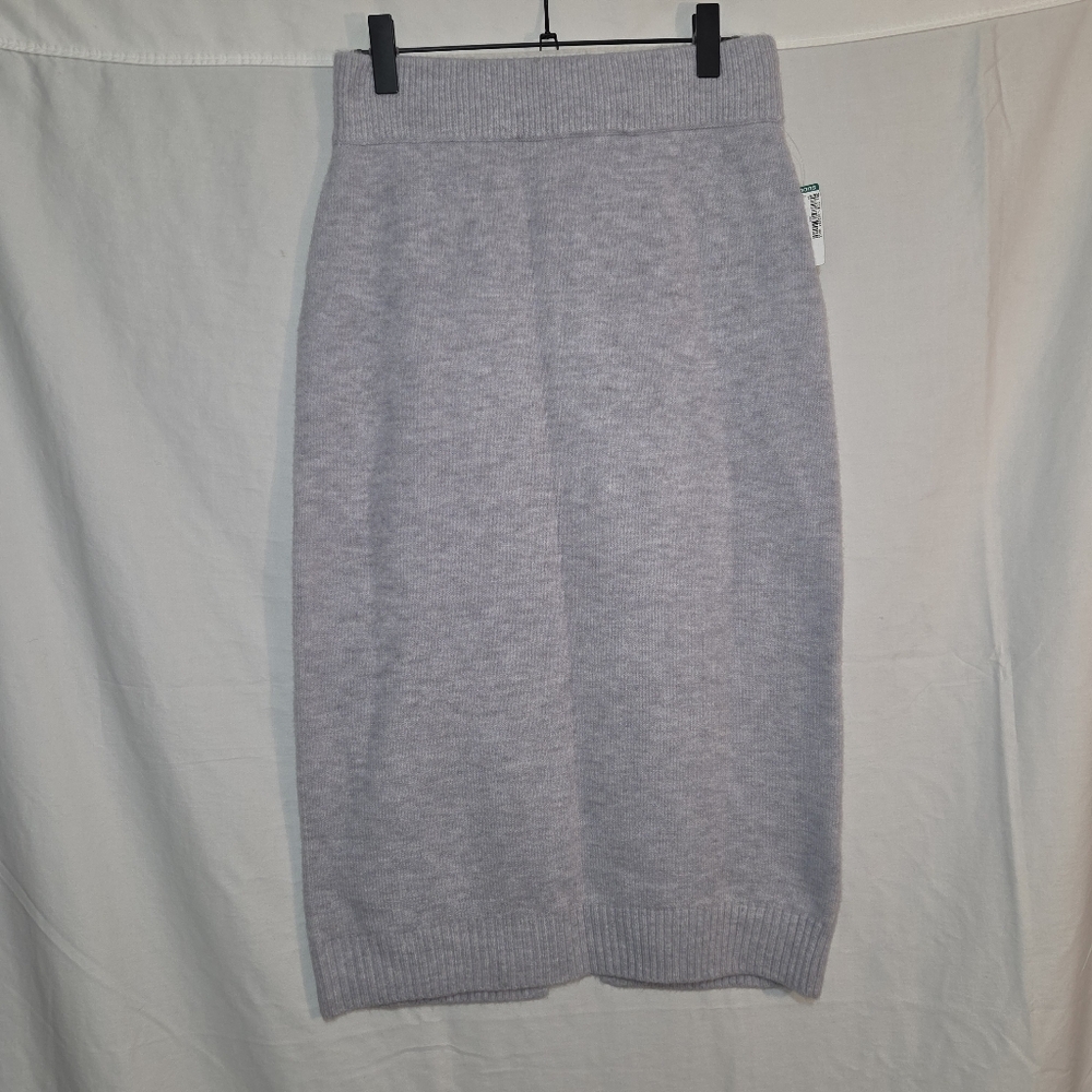 Icone Par Simons Lavender Calf Length Soft Knit Skirt NWT